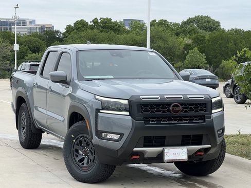 New 2026 Nissan Frontier Pro-X w/ Tow Package RWD image 2