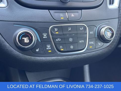 Used 2024 Chevrolet Malibu LT image 17