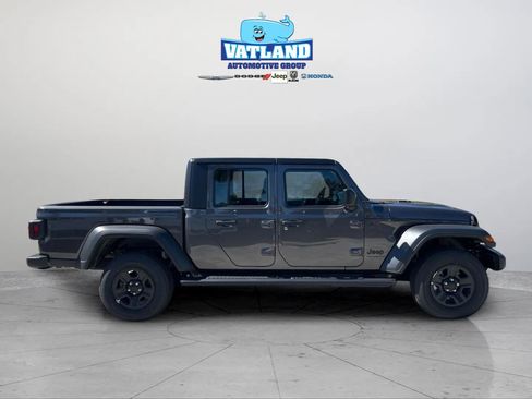 New 2026 Jeep Gladiator Sport image 8