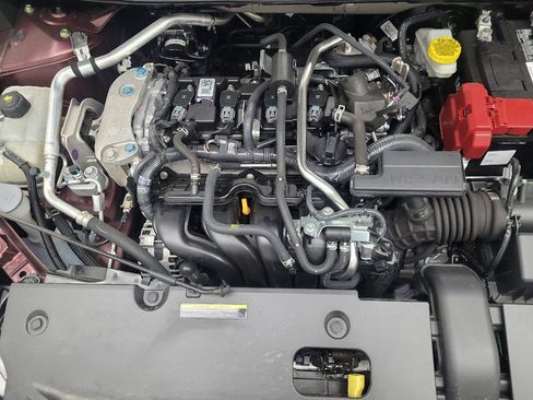 Used 2024 Nissan Sentra SV FWD image 30