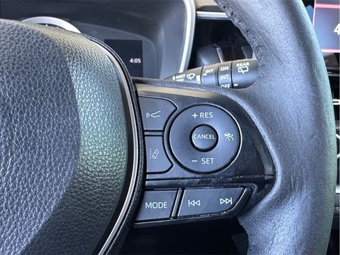 Used 2019 Toyota Corolla SE FWD image 14