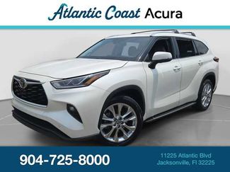 Used 2021 Toyota Highlander Limited FWD video 1