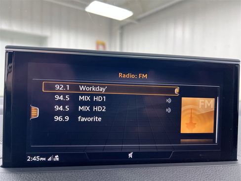 Used 2017 Audi Q7 2.0T Premium image 14