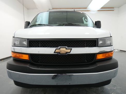 Used 2024 Chevrolet Express 2500 w/ Driver Convenience Package image 2