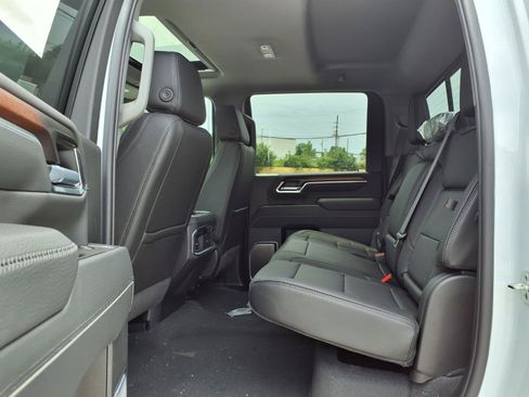 New 2026 GMC Sierra 2500 Denali w/ Denali Reserve Package AWD/4WD image 19