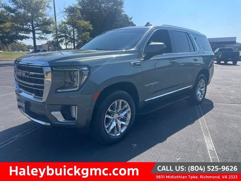 Used 2023 GMC Yukon SLT AWD/4WD image 1