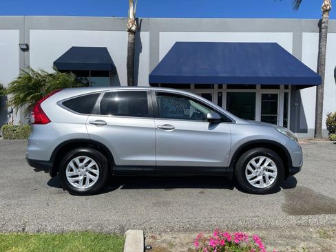 Used 2016 Honda CR-V EX image 4