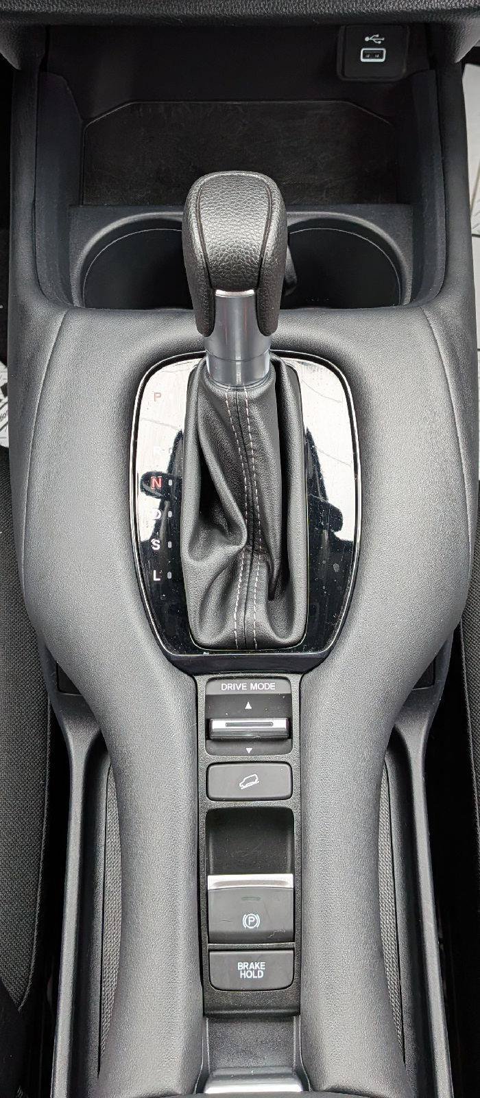 Used 2024 Honda HR-V LX image 19