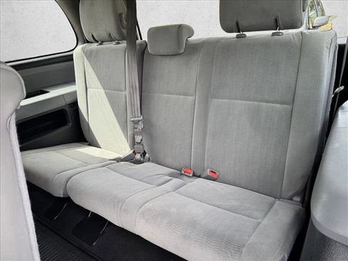Used 2019 Toyota Sequoia SR5 AWD/4WD image 19
