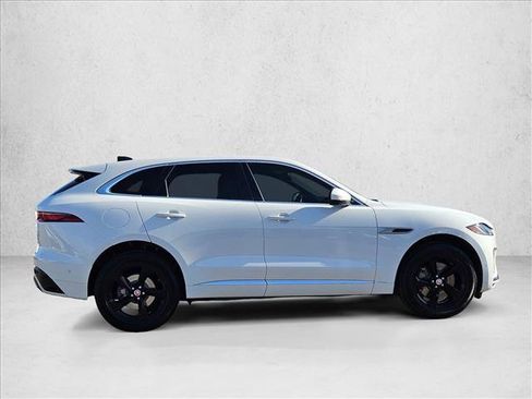 Used 2021 Jaguar F-PACE R-Dynamic S AWD/4WD image 4