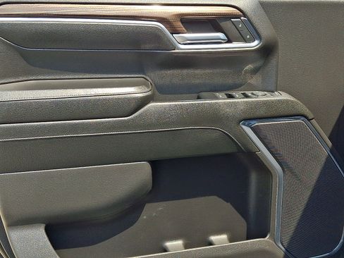 Certified 2024 Chevrolet Silverado 1500 LT AWD/4WD image 13