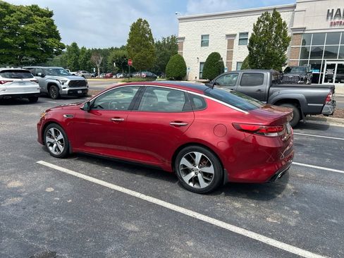 Used 2018 Kia Optima SX w/ Technology Package FWD image 4