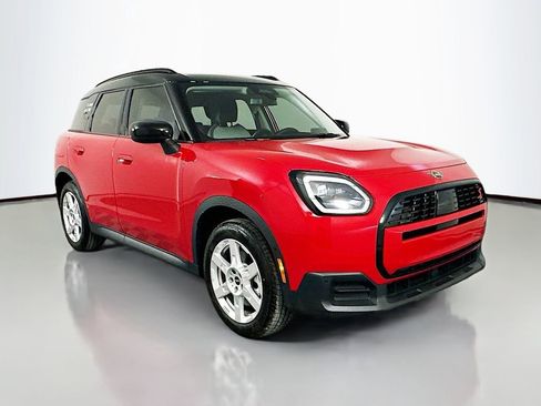 Certified 2025 MINI Cooper Countryman S image 3