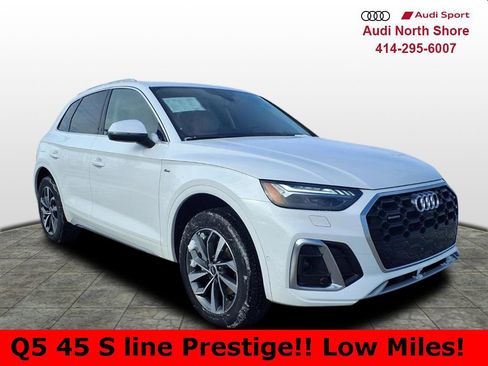 Used 2023 Audi Q5 2.0T Prestige w/ Prestige Package image 1