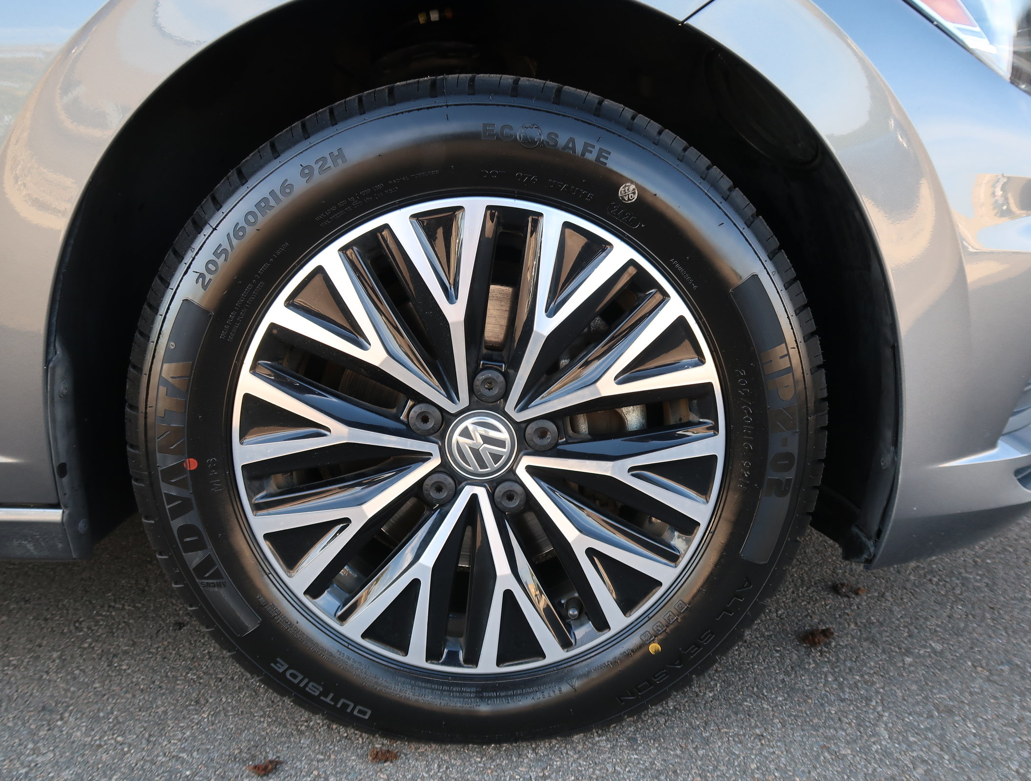 Used 2019 Volkswagen Jetta SE FWD image 42