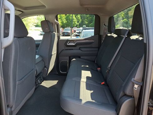 Used 2026 Chevrolet Silverado 1500 LT AWD/4WD image 10
