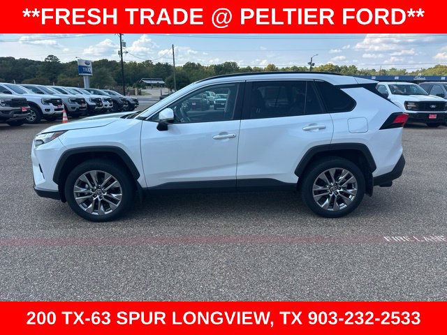 Used 2024 Toyota RAV4 XLE Premium FWD image 4