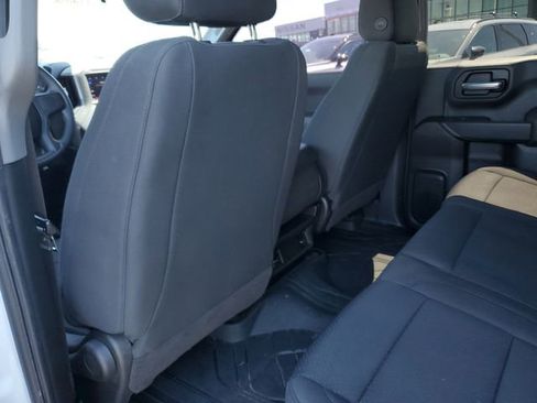 Used 2020 Chevrolet Silverado 1500 Custom w/ Custom Value Package AWD/4WD image 14