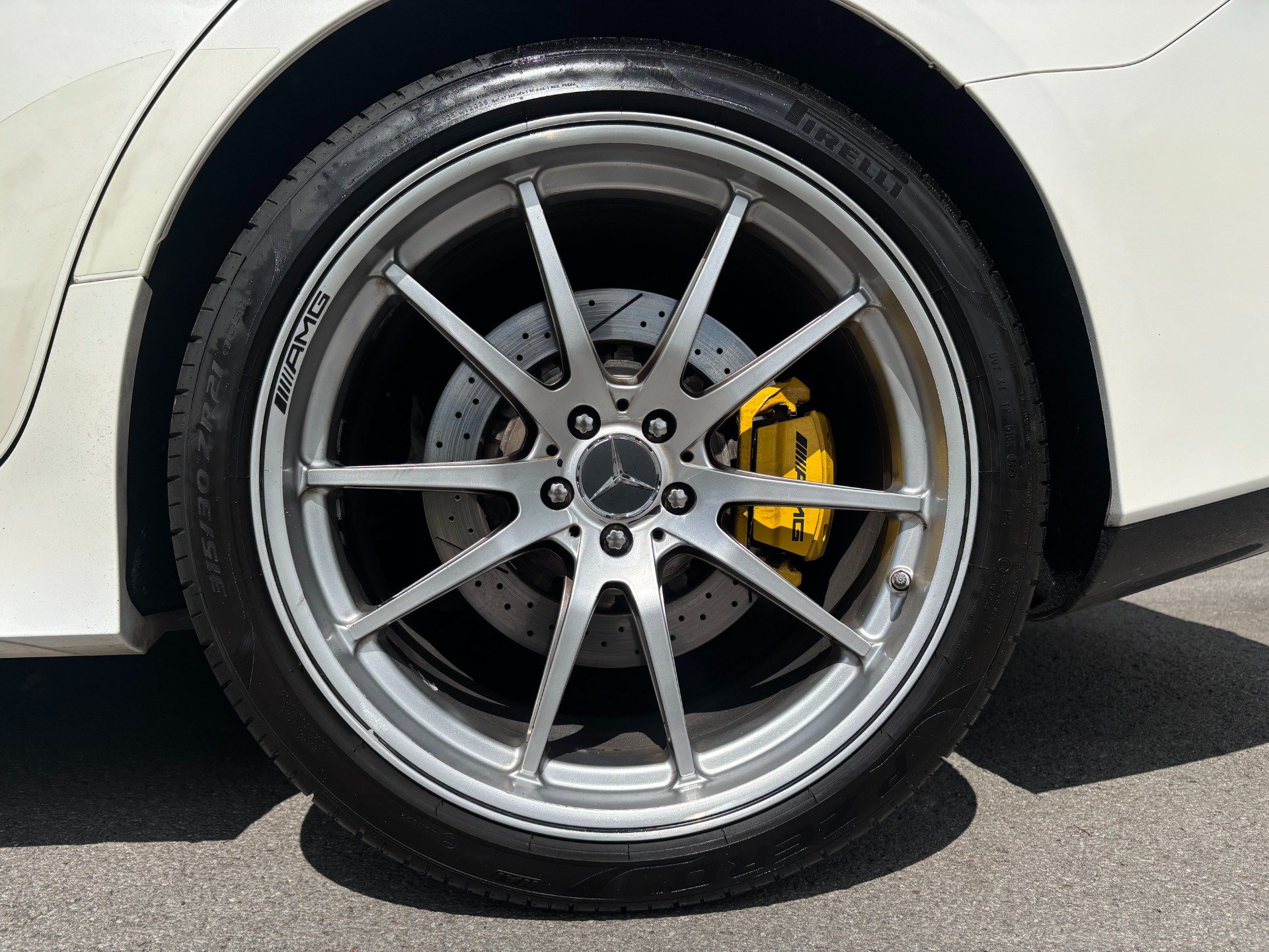 Used 2020 Mercedes-Benz AMG GT 63 S image 23