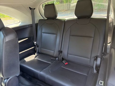 Used 2017 Acura MDX SH-AWD image 22