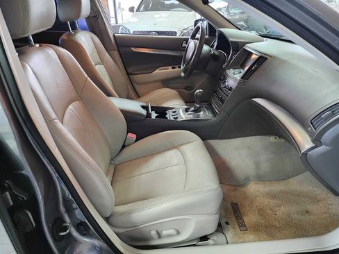 Used 2011 INFINITI G25 x w/ Moonroof Pkg image 24