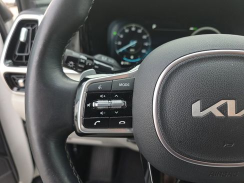 Used 2022 Kia Sorento SX Prestige AWD/4WD image 9