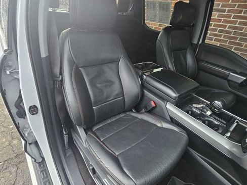 Used 2022 Ford F150 Lariat w/ Equipment Group 502A High image 38