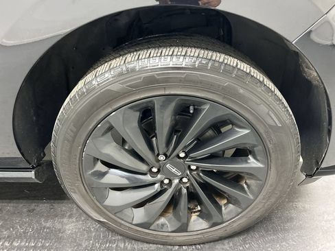 Used 2021 Lincoln Navigator L Reserve AWD/4WD image 8