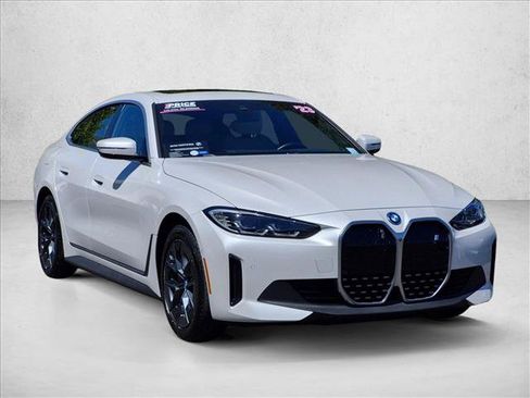Certified 2023 BMW i4 eDrive35 w/ Premium Package RWD image 3