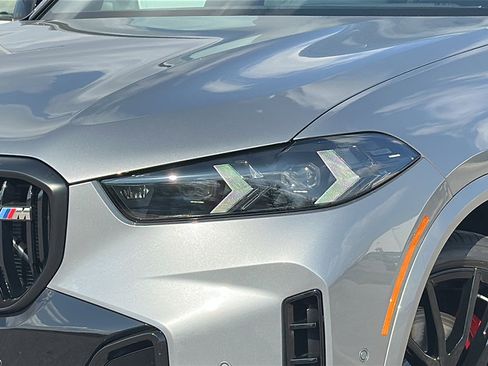 New 2026 BMW X5 M60i image 4