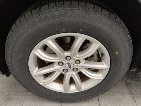 Used 2021 Ford Explorer 2WD image 31