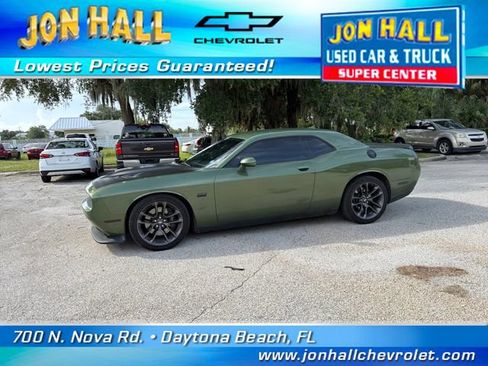 Used 2023 Dodge Challenger R/T Scat Pack w/ Plus Package RWD image 3