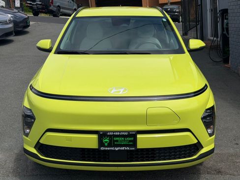 Used 2024 Hyundai Kona SEL FWD image 2