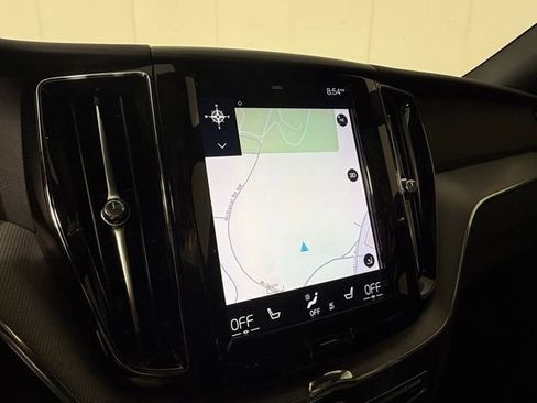 Used 2019 Volvo XC60 T5 R-Design w/ Protection Package FWD image 21