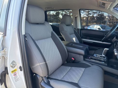 Used 2014 Toyota Tundra SR5 w/ TRD Off Road Package image 18