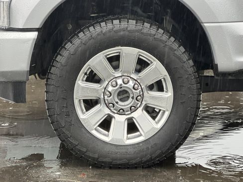 Certified 2021 Ford F250 Platinum image 26