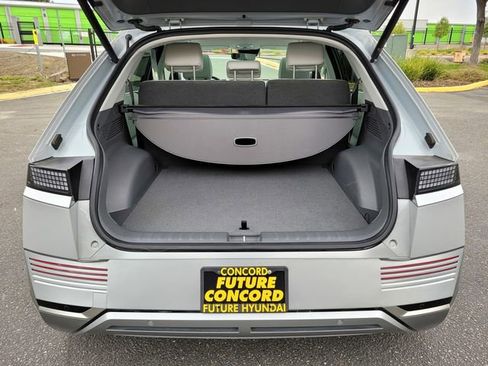 Certified 2024 Hyundai Ioniq 5 Limited RWD image 17
