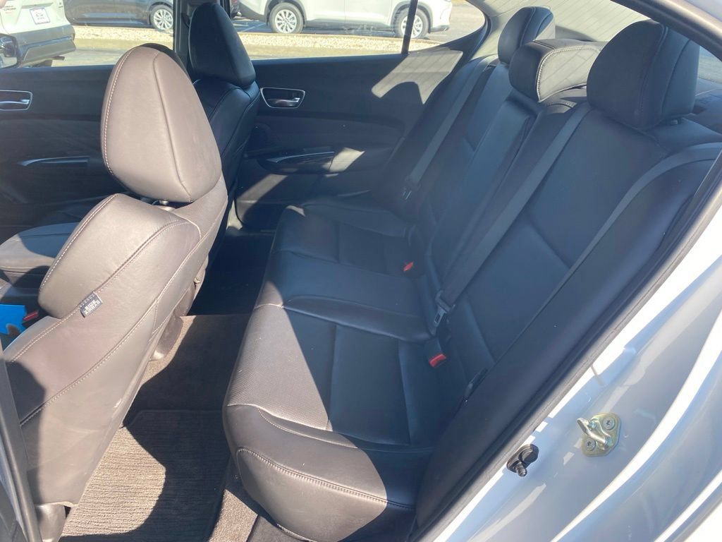 Used 2020 Acura TLX w/ Technology Package FWD image 8