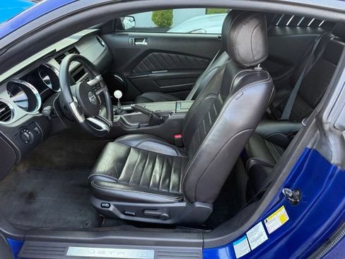 Used 2014 Ford Mustang GT Premium w/ GT Track Package RWD image 17