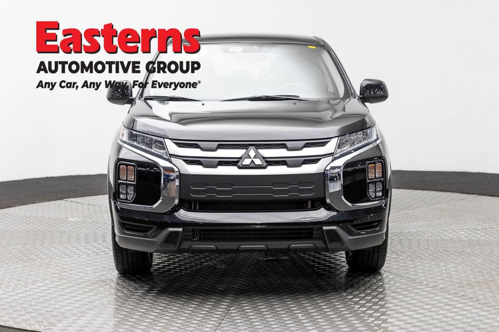 Used 2025 Mitsubishi Outlander Sport LE AWD/4WD image 3