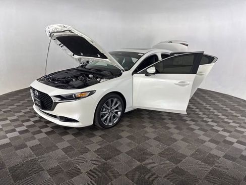 Used 2025 MAZDA MAZDA3 s FWD image 10