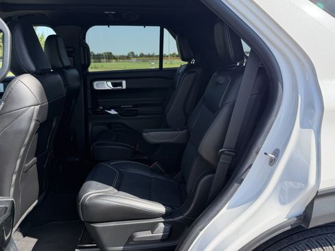 Used 2023 Ford Explorer ST w/ Equipment Group 401A AWD/4WD image 22