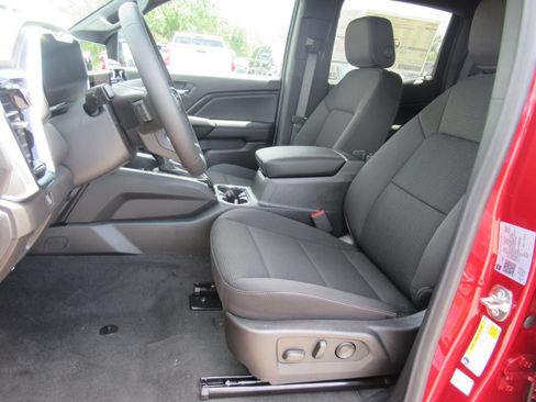 New 2026 GMC Canyon Elevation w/ Convenience Package RWD image 20