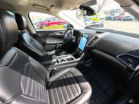 Certified 2024 Ford Edge SEL w/ Convenience Package image 25