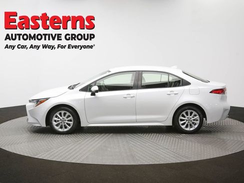 Used 2022 Toyota Corolla LE w/ LE Convenience Package FWD image 58