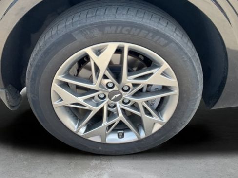Used 2023 Genesis GV70 2.5T w/ Advanced Package AWD/4WD image 45