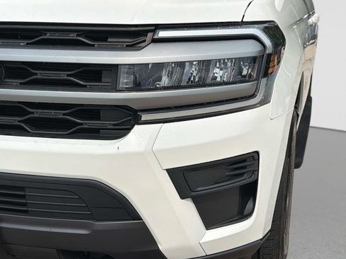 Used 2023 Ford Expedition Max XLT AWD/4WD image 11