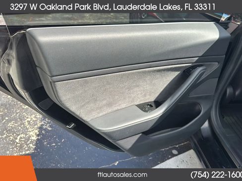 Used 2019 Tesla Model 3 Long Range image 24