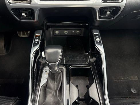 Used 2022 Kia Sorento SX Prestige image 22