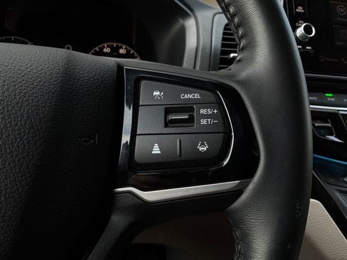 Used 2025 Honda Odyssey Touring image 48